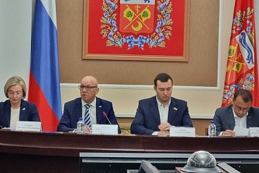 Депутаты ЗС предложили установить в Оренбуржье новую памятную дату